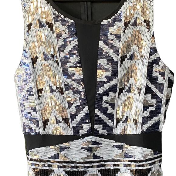 NWOT 2B Bebe Sequins BodyCon Sheer Netting Party Dress XS - Picture 4 of 6